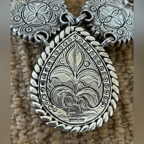 Stephen Dweck Hand Carved One of a Kind Sterling Silver Quartz Jade Necklace - Picture 6 of 10